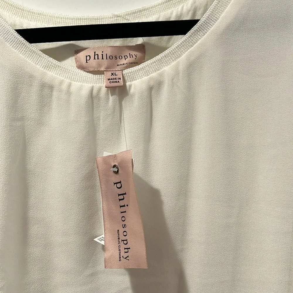 Philosophy blouse - Picture 2 of 5